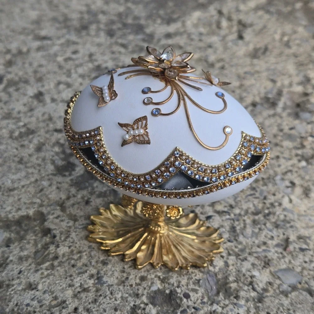 Decorated Egg Trinket Box Satin Line By Eggspressions Easter Decor. Flaw!